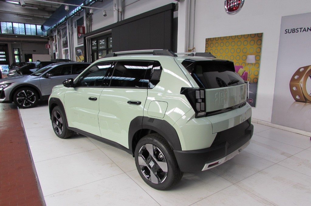 FIAT Grande Panda 1.2 Hybrid 110 CV S&S La Prima AUTOMATICA - 3