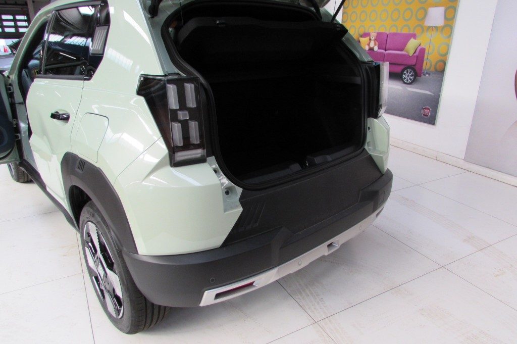 FIAT Grande Panda 1.2 Hybrid 110 CV S&S La Prima AUTOMATICA - 15