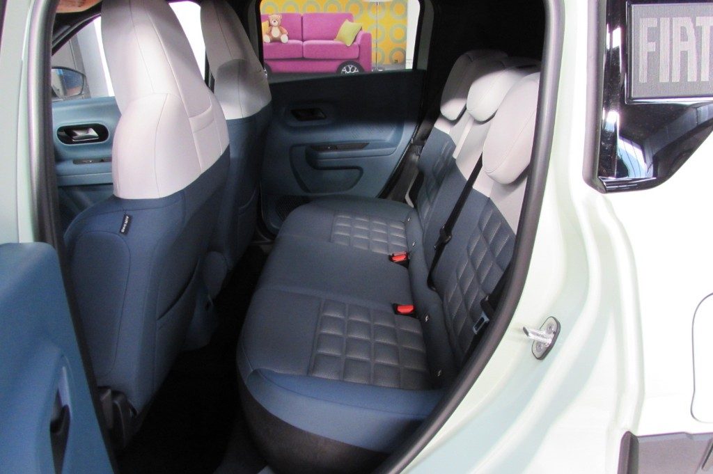 FIAT Grande Panda 1.2 Hybrid 110 CV S&S La Prima AUTOMATICA - 13