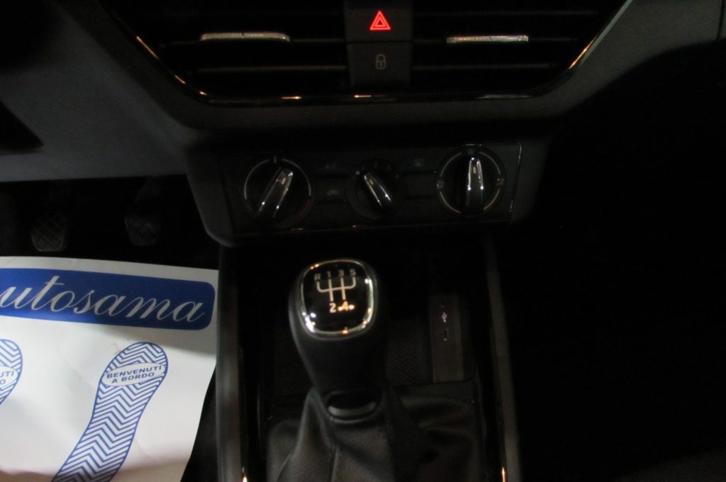 SKODA Kamiq 1.0 TSI Ambition 95cv - 10