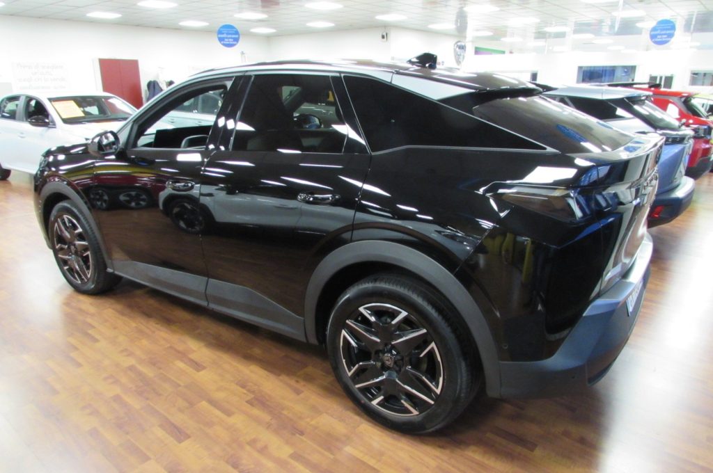 PEUGEOT 3008 1.2 Hybrid 136 e-DCS6 Allure km.8.790 - 4