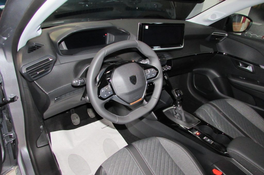 PEUGEOT 208 1.2 PureTech 100 Stop&Start 5 porte Allure KM.ZERO - 7