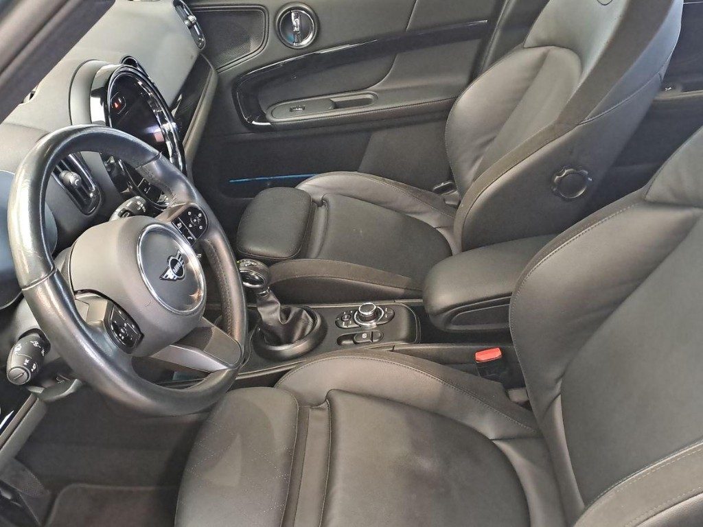 MINI Countryman 1.5 Cooper SE Countryman ALL4 - 9