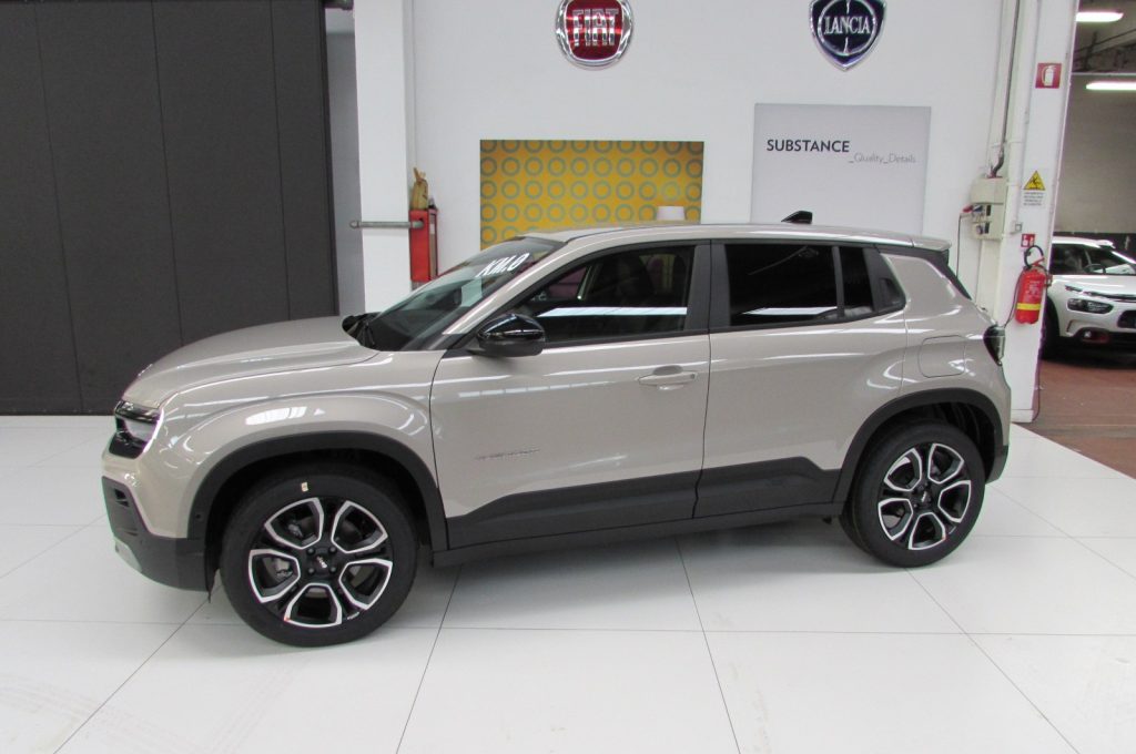 JEEP Avenger 1.2 Turbo 100 CV Summit KM.ZERO - 4