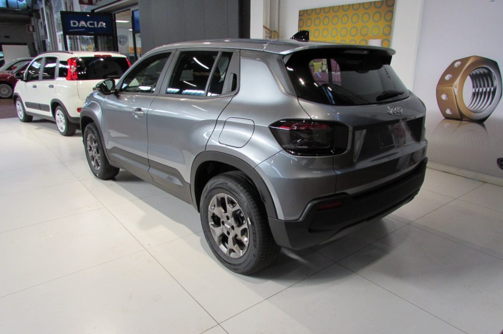 JEEP Avenger 1.2 Turbo 100 CV Longitude KM.ZERO - 3