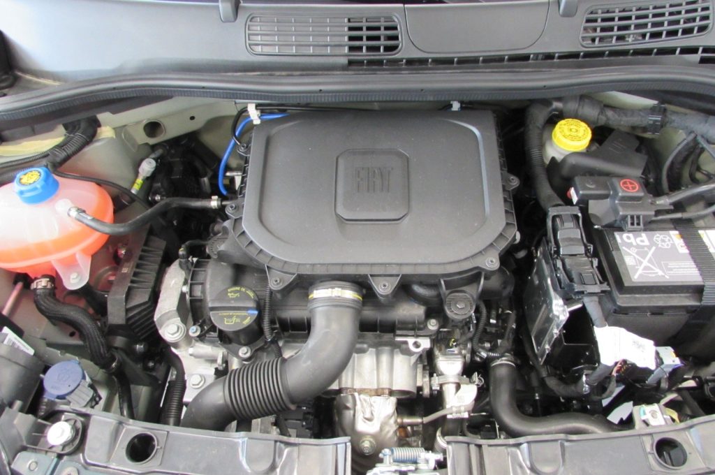 FIAT Panda 1.0 FireFly 70cv S&S Hybrid Pandina KM.ZERO - 16