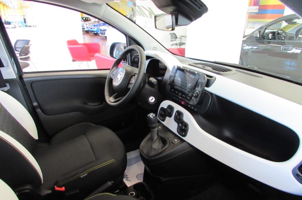 FIAT Panda 1.0 FireFly 70cv S&S Hybrid Pandina KM.ZERO - 14