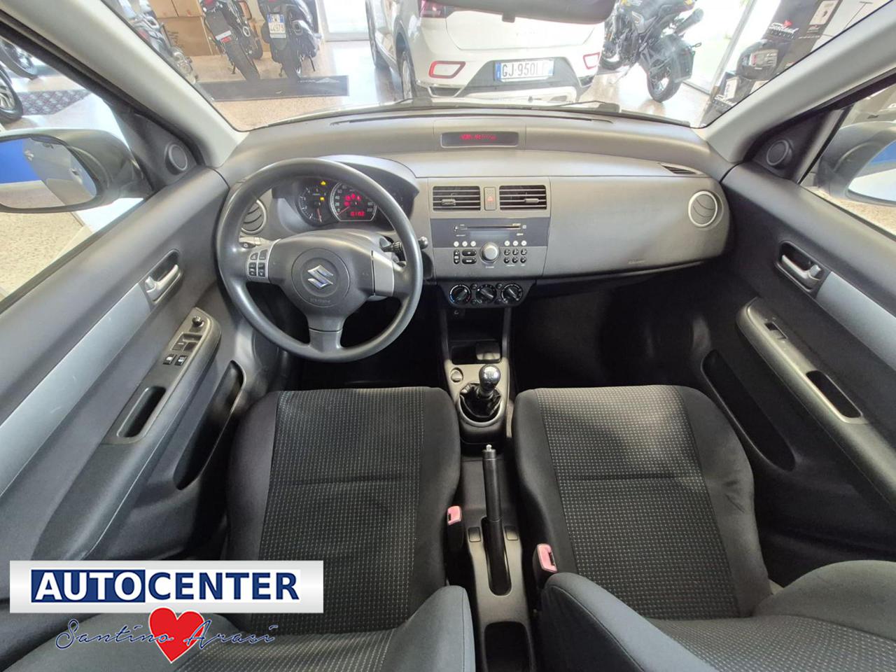 SUZUKI Swift 1.3 DDiS 5p. GLX - 10