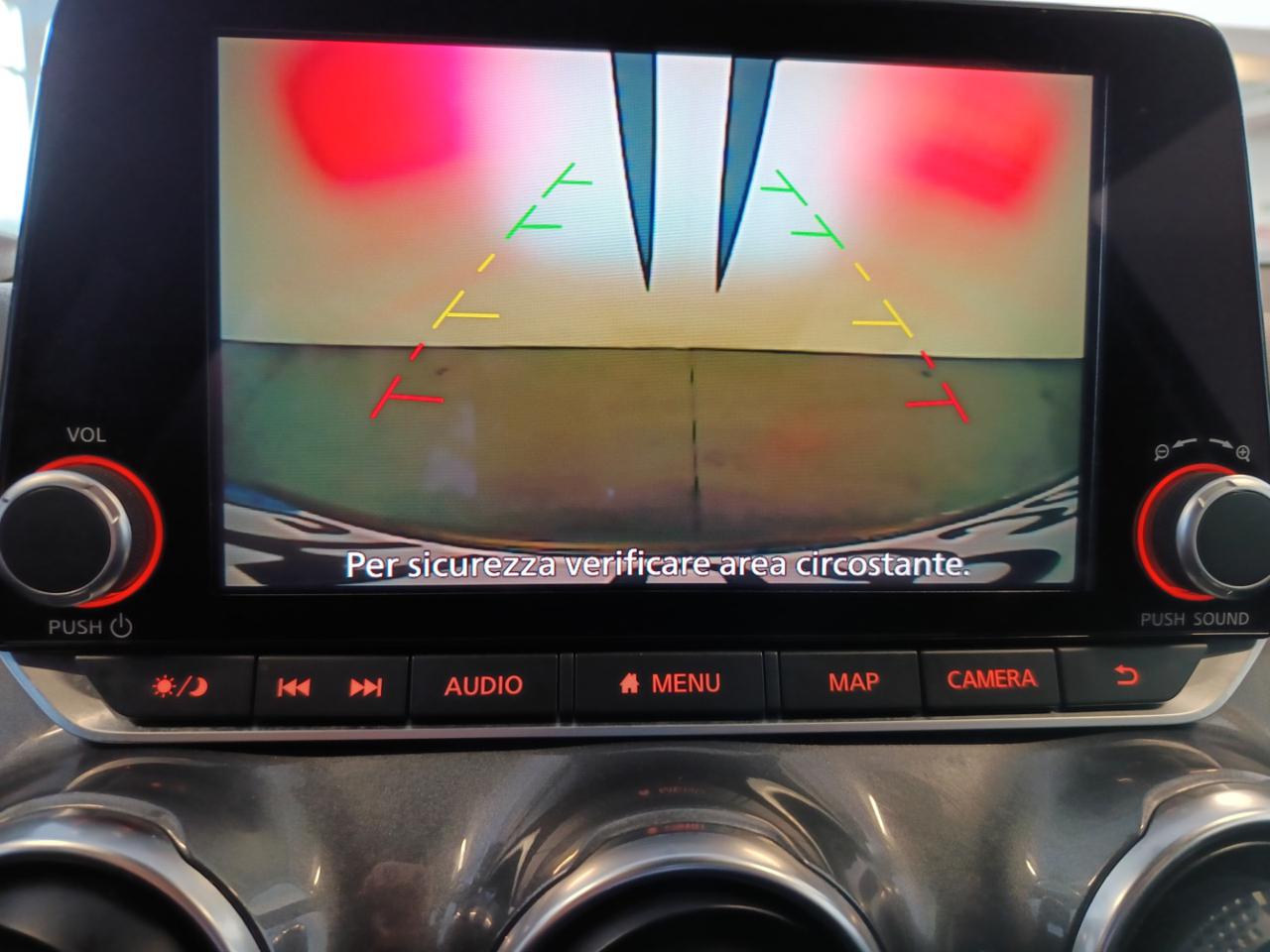 NISSAN Juke 1.6 HEV N-Connecta - 16