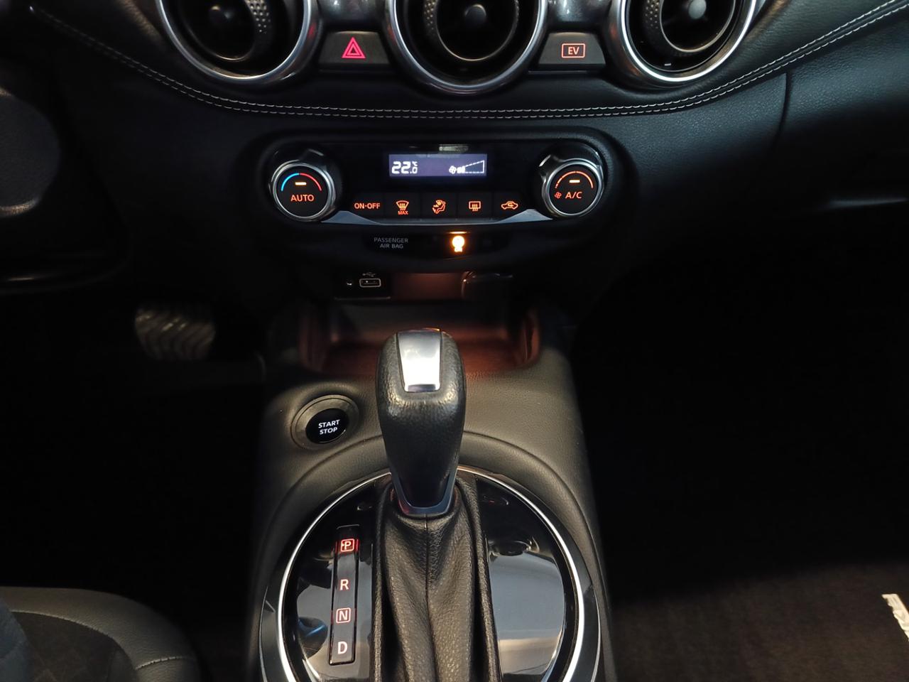 NISSAN Juke 1.6 HEV N-Connecta - 15