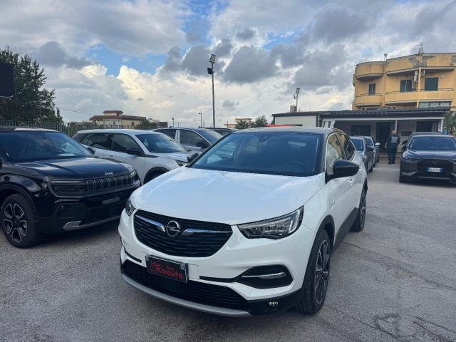 OPEL Grandland X Bianco perlato