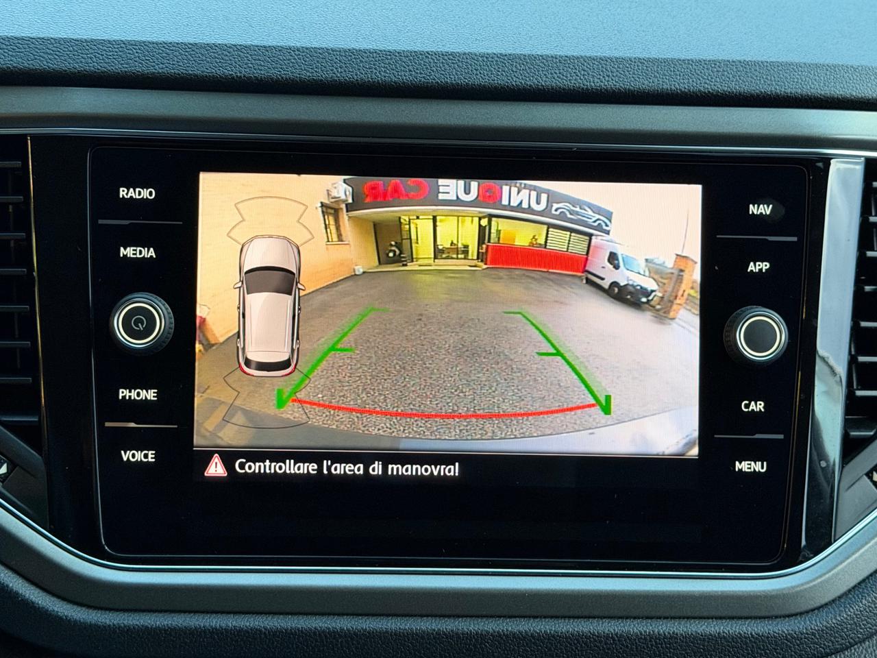 VOLKSWAGEN T-Roc 1.6 TDI SCR Business BlueMotion Technology SPORT - 11