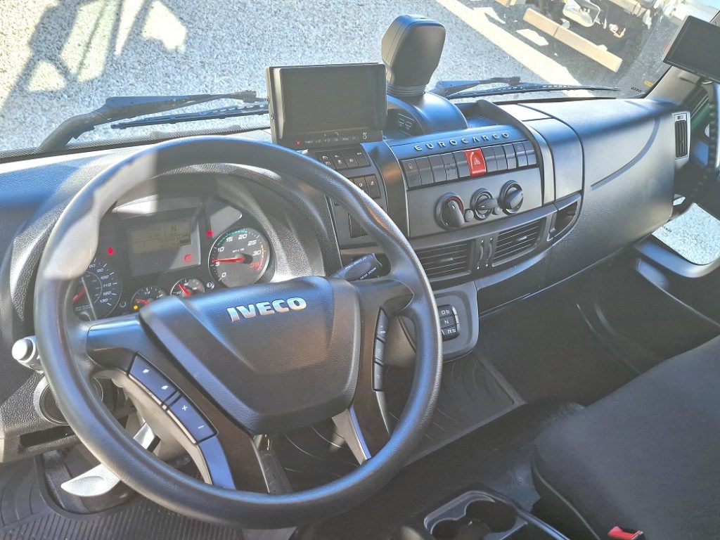 IVECO EUROCARGO 140E25 P EU6 CENTINATO 7,20 m - 8