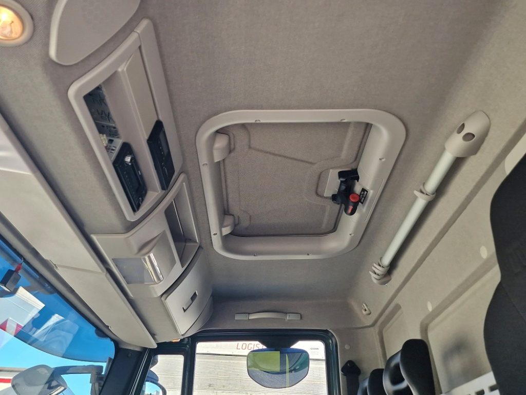 IVECO EUROCARGO 140E25 P EU6 CENTINATO 7,20 m - 15