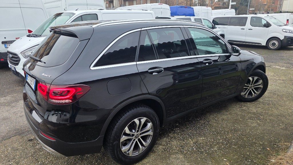MERCEDES-BENZ GLC 200 d 4Matic Business - 4