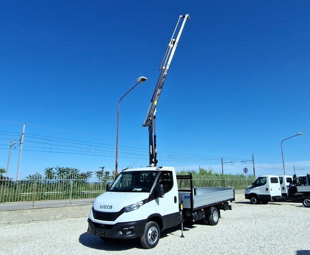 IVECO DAILY  35C16 E6 MOTORE 3.0 GRU 12m + CASSONE - 26