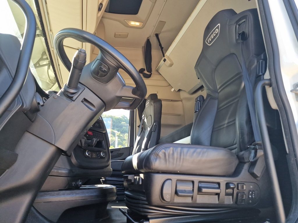 IVECO S-WAY 570 T/FP Km 256200 INTARDER FULL OPTIONAL - 7