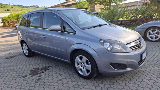 OPEL Zafira Grigio metallizzato
