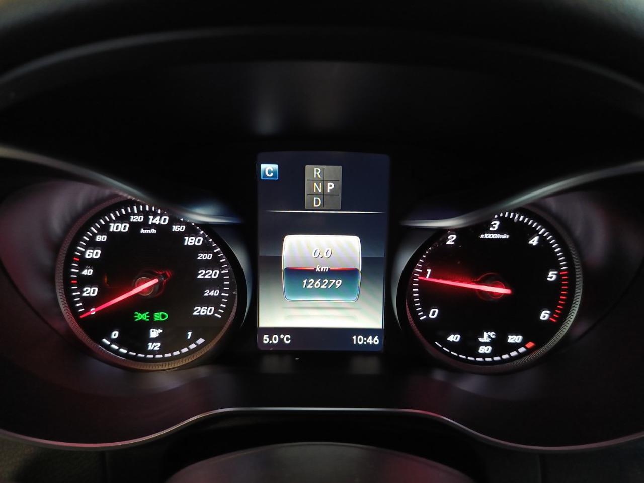 MERCEDES-BENZ GLC 220 d 4Matic Coupé Premium - 12