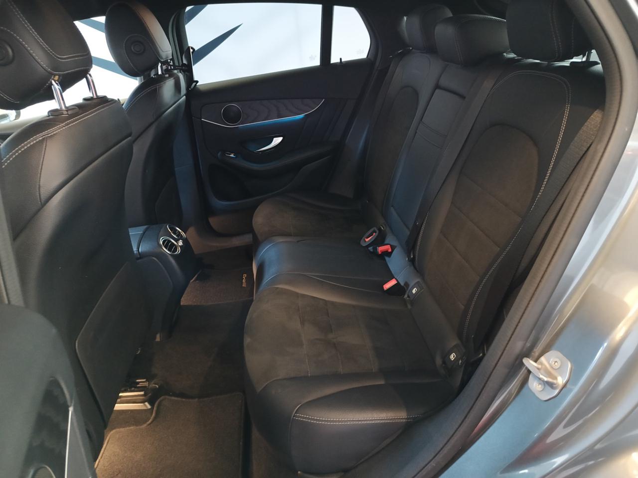 MERCEDES-BENZ GLC 220 d 4Matic Coupé Premium - 9