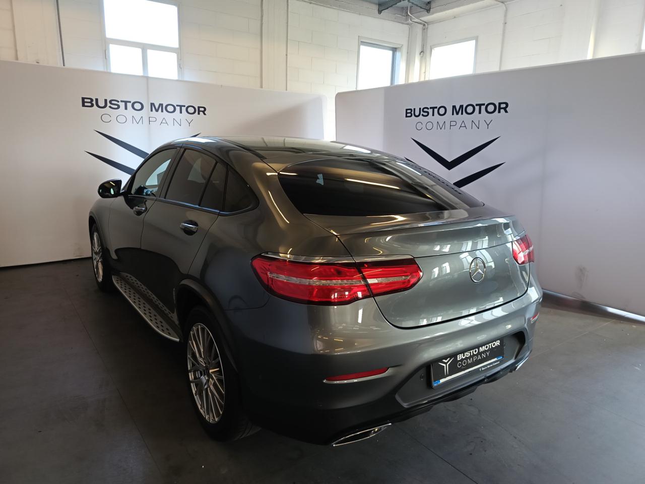 MERCEDES-BENZ GLC 220 d 4Matic Coupé Premium - 4