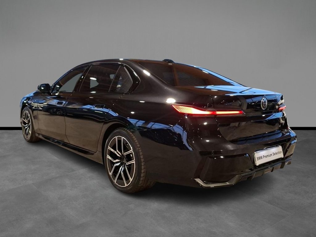 BMW 740 d xDrive Msport - 4