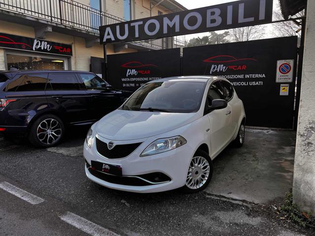 LANCIA Ypsilon Bianco metallizzato