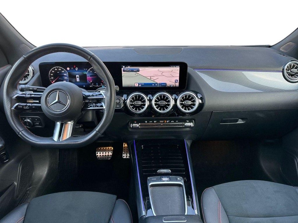 MERCEDES-BENZ GLA 180 d Automatic AMG Line Advanced Plus - 8