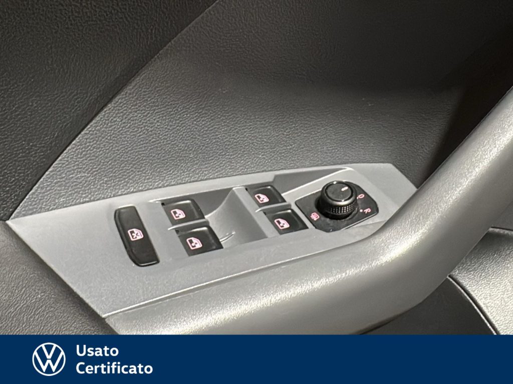 VOLKSWAGEN T-Cross 1.0 tsi style 95cv - 15