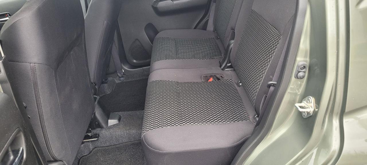 SUZUKI Ignis 1.2 Hybrid CVT Top - 7