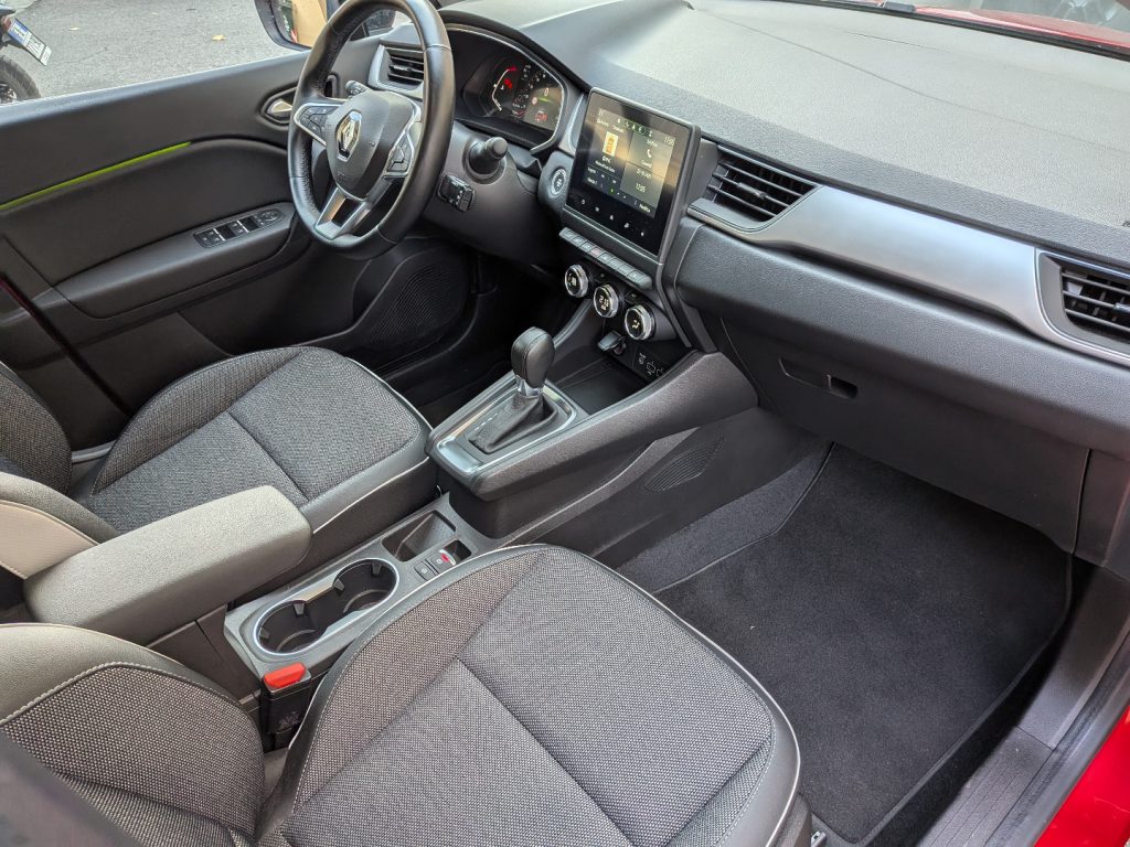 RENAULT Captur MILD hybrid intens 140 cv - 6