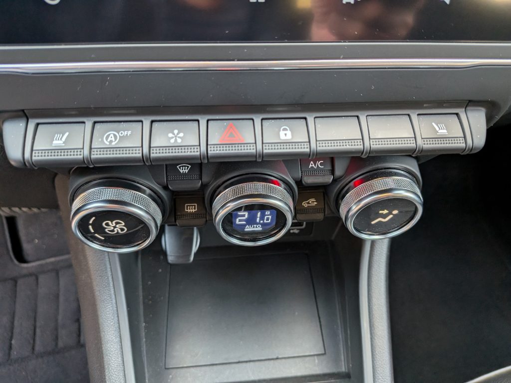 RENAULT Captur MILD hybrid intens 140 cv - 14