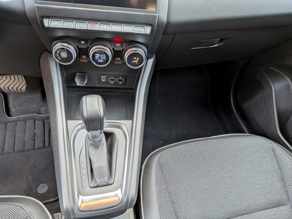 RENAULT Captur MILD hybrid intens 140 cv - 15