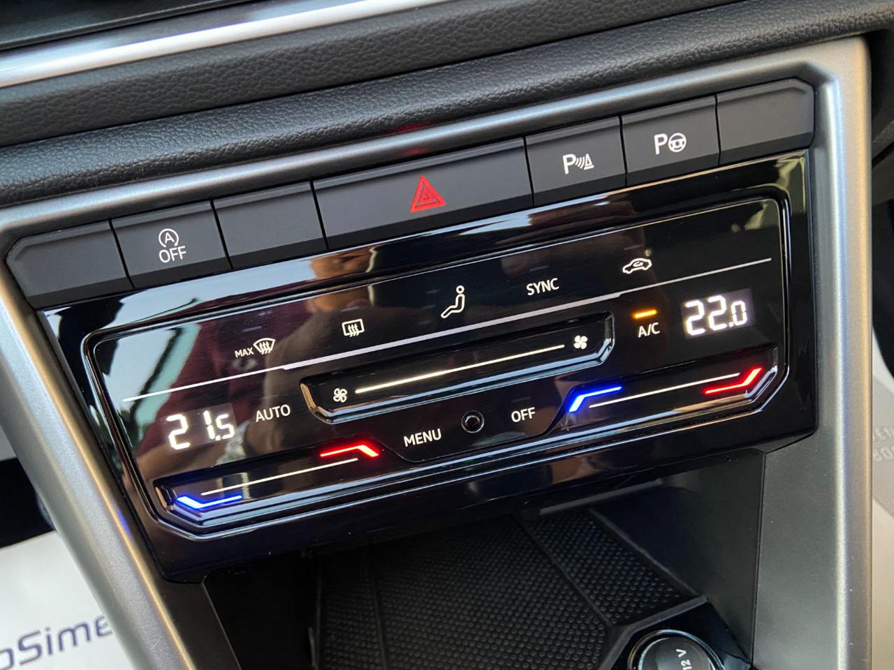 VOLKSWAGEN T-Roc Cabriolet 1.0 TSI Style VIRTUAL COCKPIT-FARI LED - 37