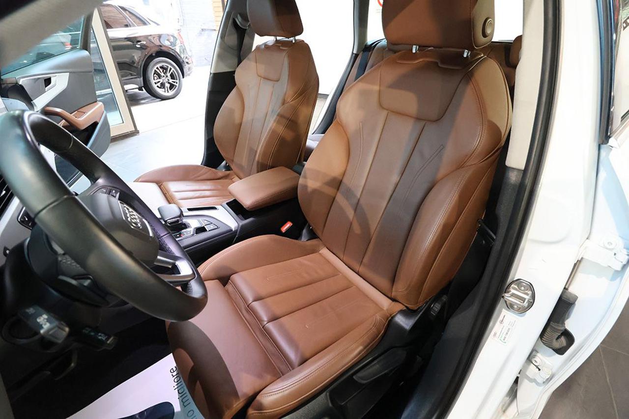 AUDI A4 allroad 40 TDI S-Tronic Identity Contrast - 18