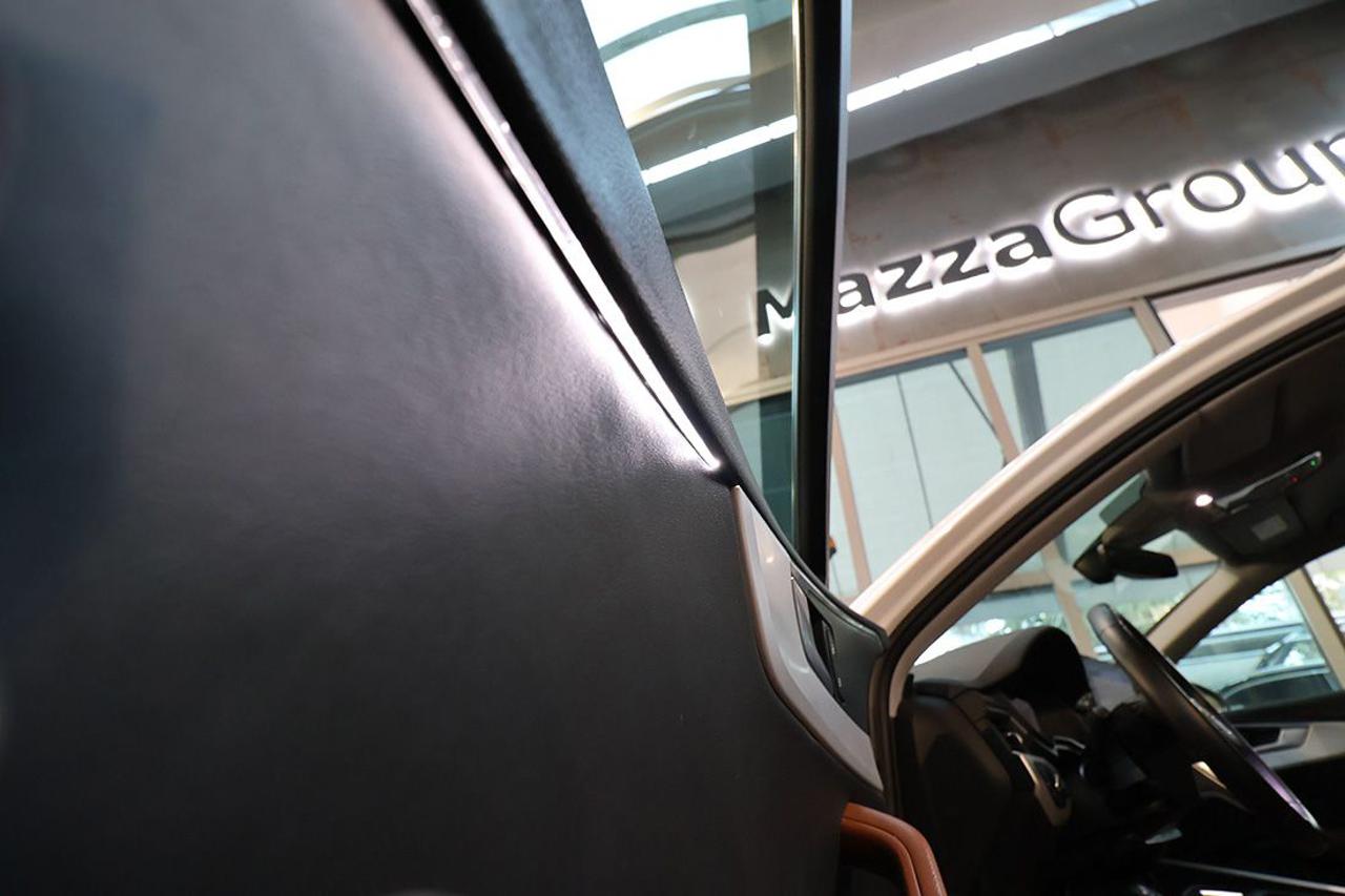 AUDI A4 allroad 40 TDI S-Tronic Identity Contrast - 38