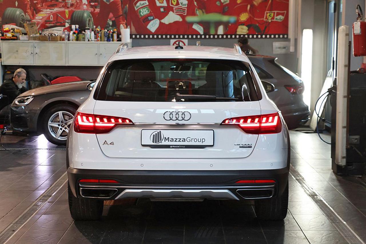 AUDI A4 allroad 40 TDI S-Tronic Identity Contrast - 4