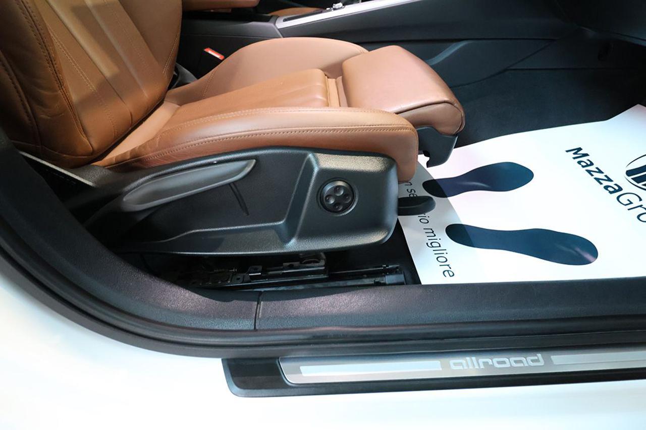 AUDI A4 allroad 40 TDI S-Tronic Identity Contrast - 41