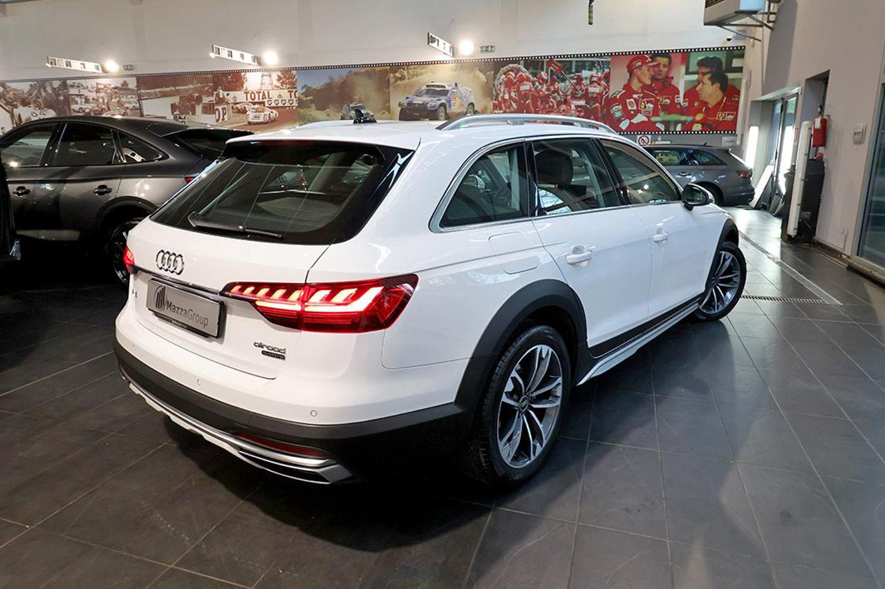 AUDI A4 allroad 40 TDI S-Tronic Identity Contrast - 9