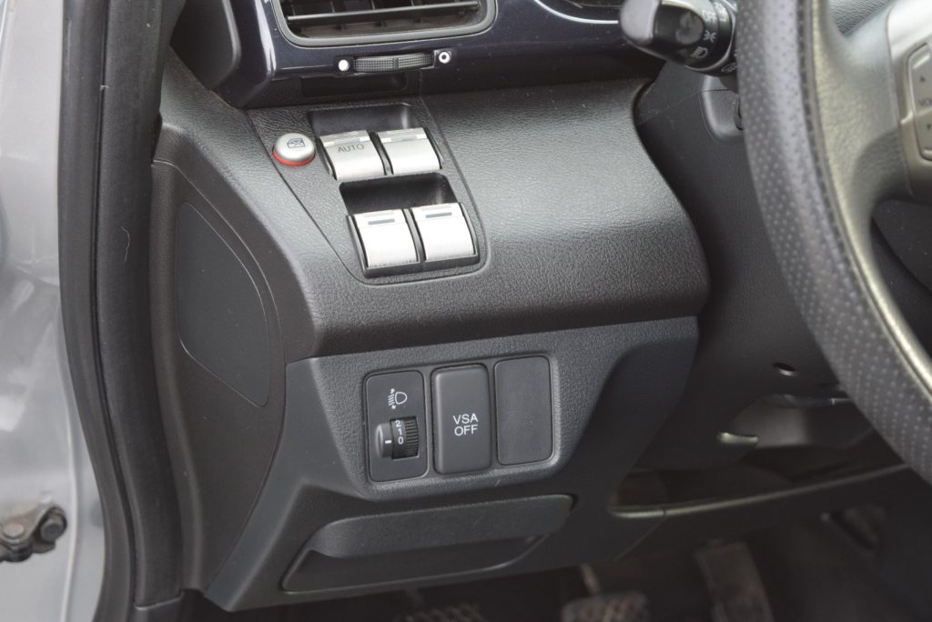 HONDA FR-V 6posti 1.8 16V i-VTEC Comfort Plus 140CV - 14