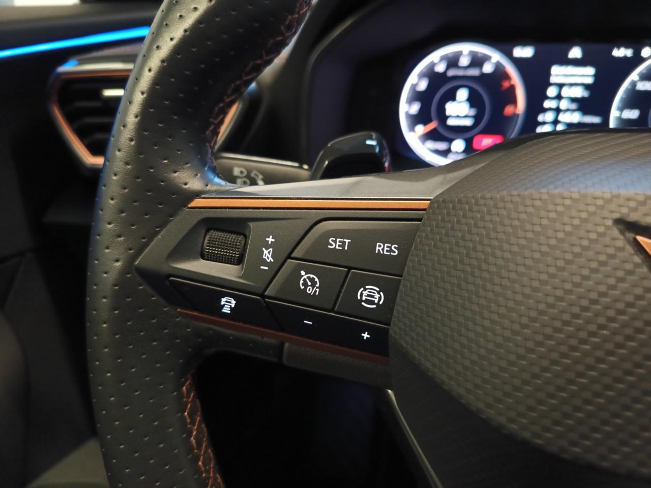 CUPRA Formentor 1.5 TSI DSG - 17