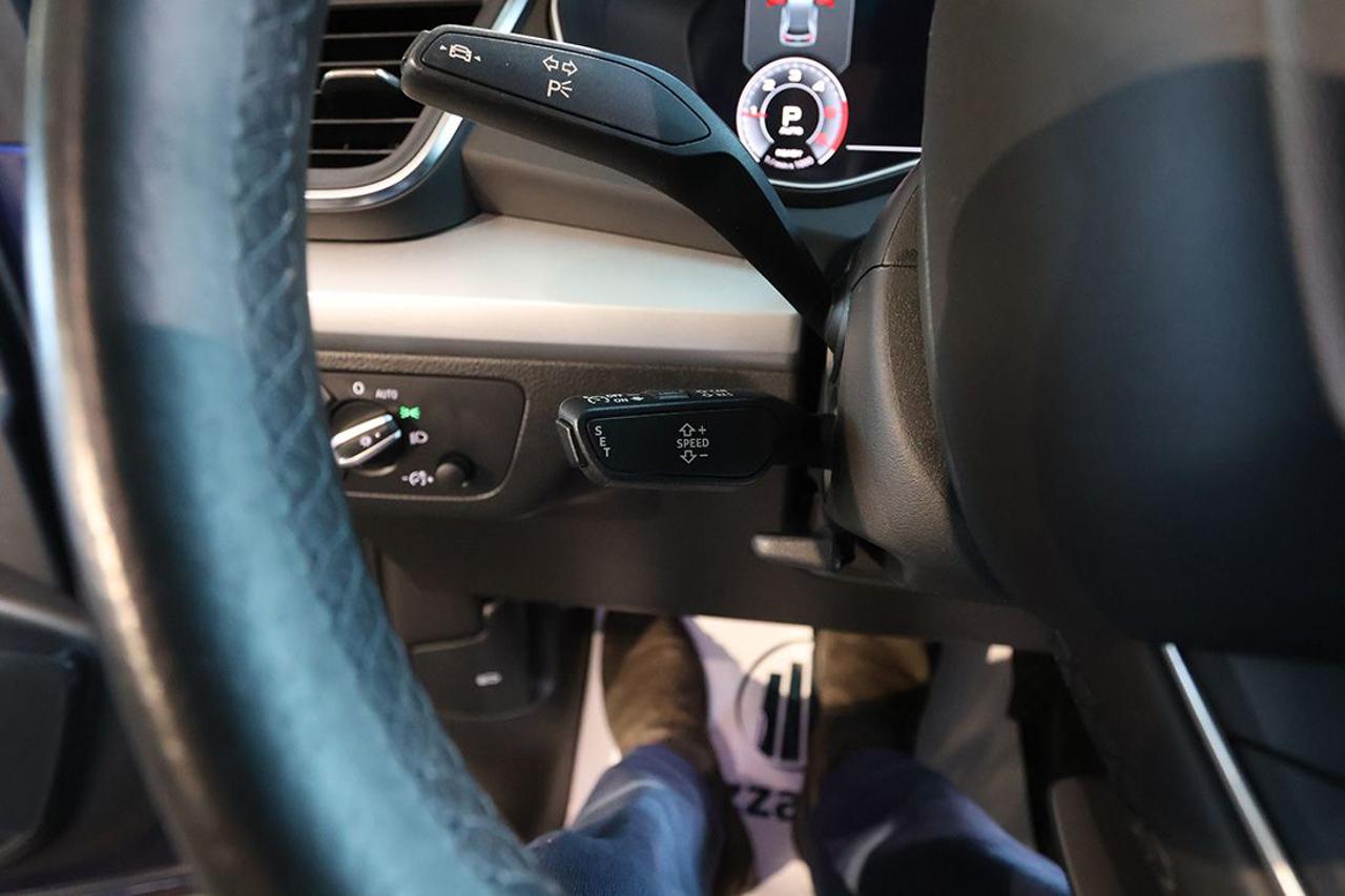 AUDI Q5 40 TDI Sportback Quattro S-Tronic Busin. Advanced - 23