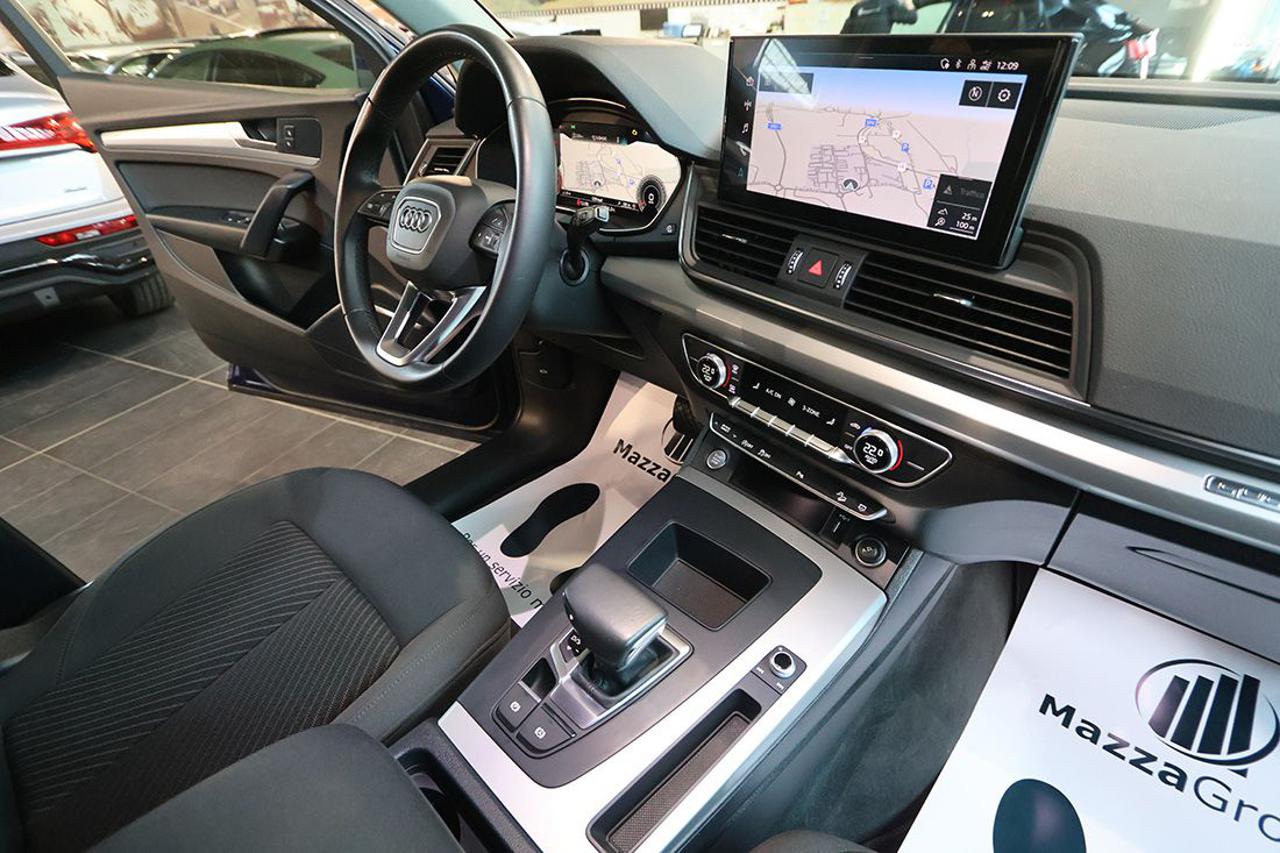 AUDI Q5 40 TDI Sportback Quattro S-Tronic Busin. Advanced - 36