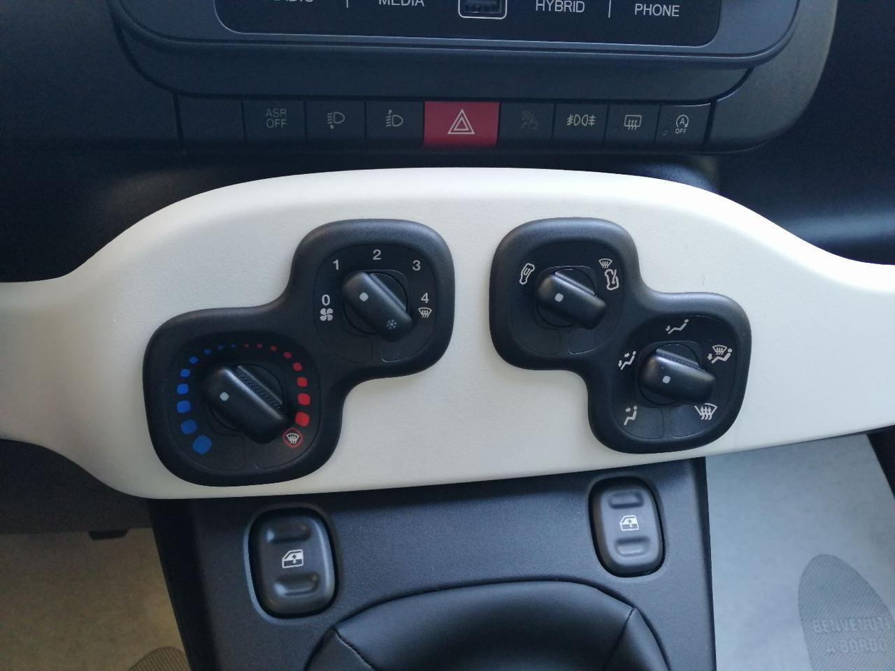 FIAT Pandina 1.0 FireFly 65 CV Hybrid Cross - 19