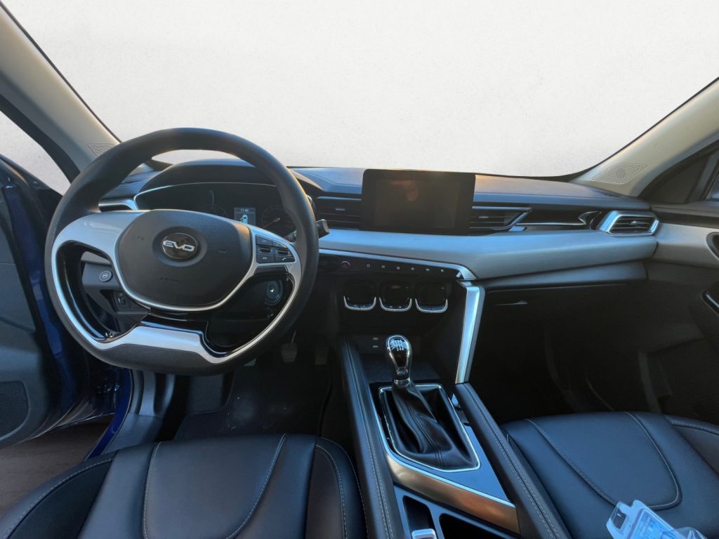 EVO Evo5 / 1.5 Turbo BENZ. Essential - 10