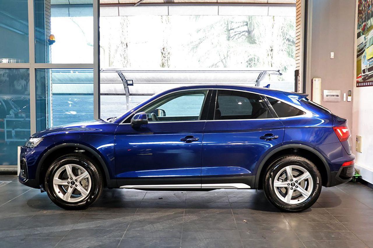 AUDI Q5 40 TFSI Sportback Quattro S-Tronic Busin. Advanced - 3