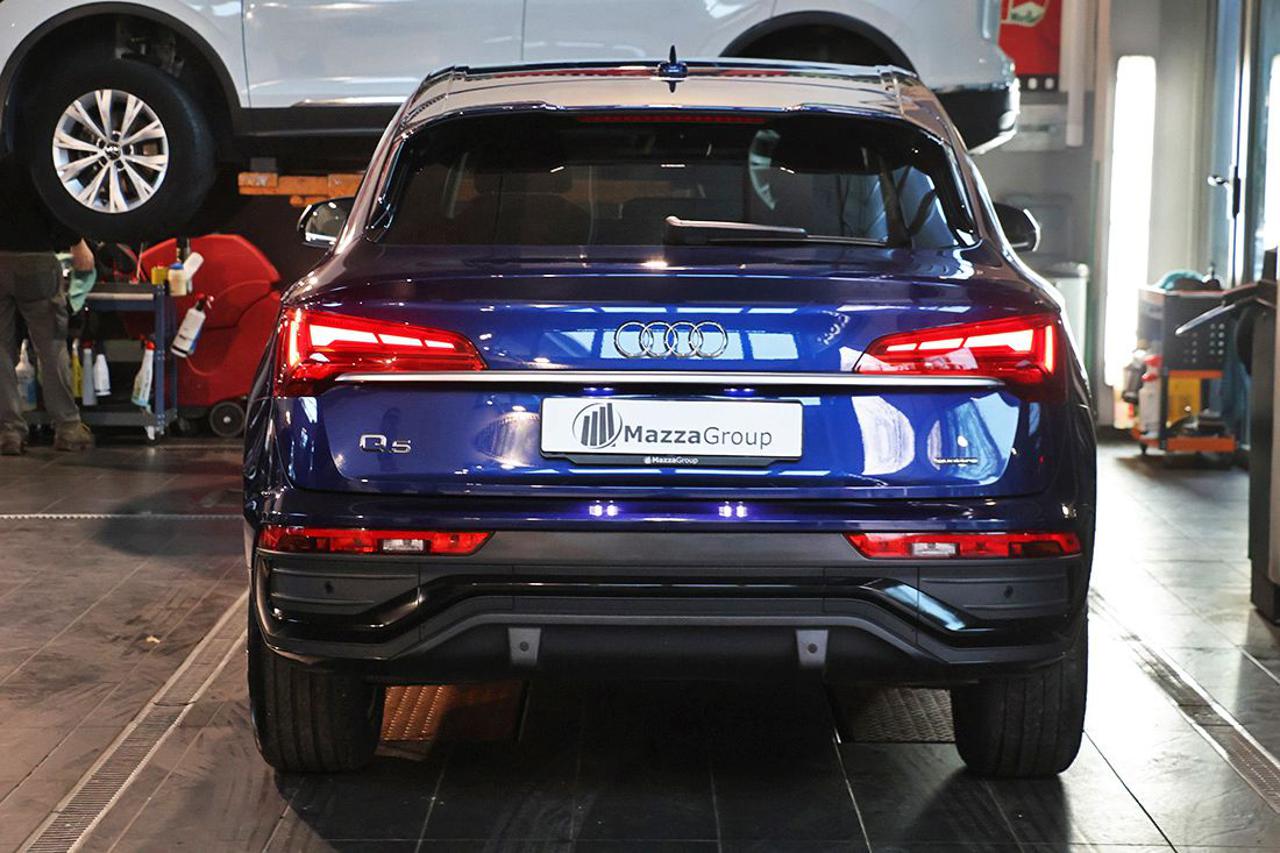 AUDI Q5 40 TFSI Sportback Quattro S-Tronic Busin. Advanced - 4