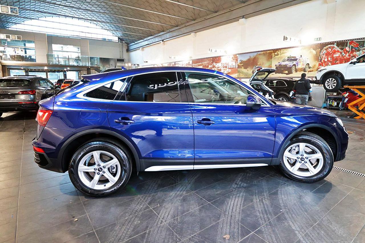 AUDI Q5 40 TFSI Sportback Quattro S-Tronic Busin. Advanced - 10