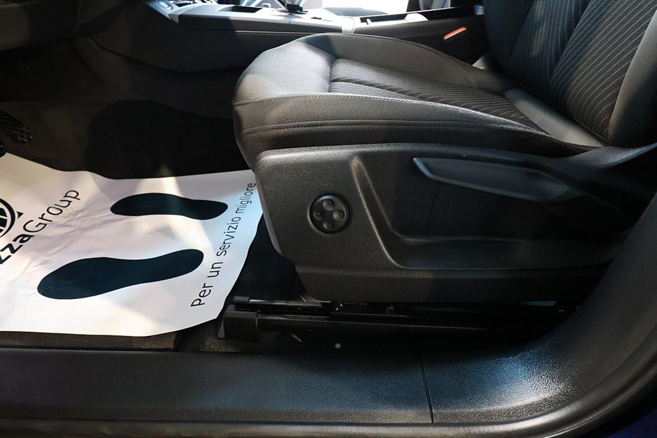 AUDI Q5 40 TFSI Sportback Quattro S-Tronic Busin. Advanced - 44