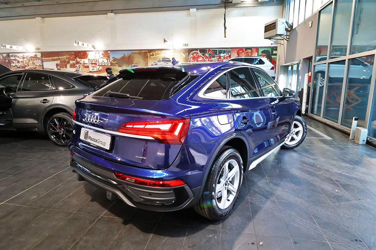 AUDI Q5 40 TFSI Sportback Quattro S-Tronic Busin. Advanced - 9